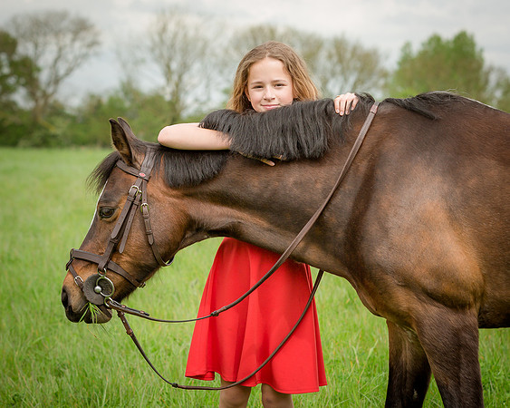 Stunning images of two best friends and their Pony Atlanta