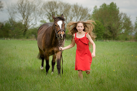 Stunning images of two best friends and their Pony Atlanta