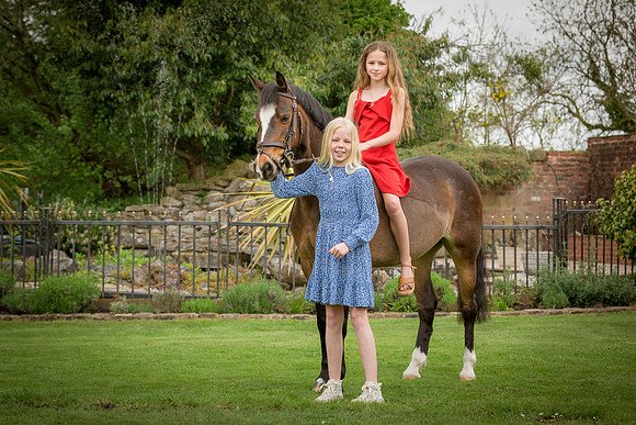 Stunning images of two best friends and their Pony Atlanta