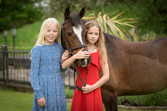 Stunning images of two best friends and their Pony Atlanta